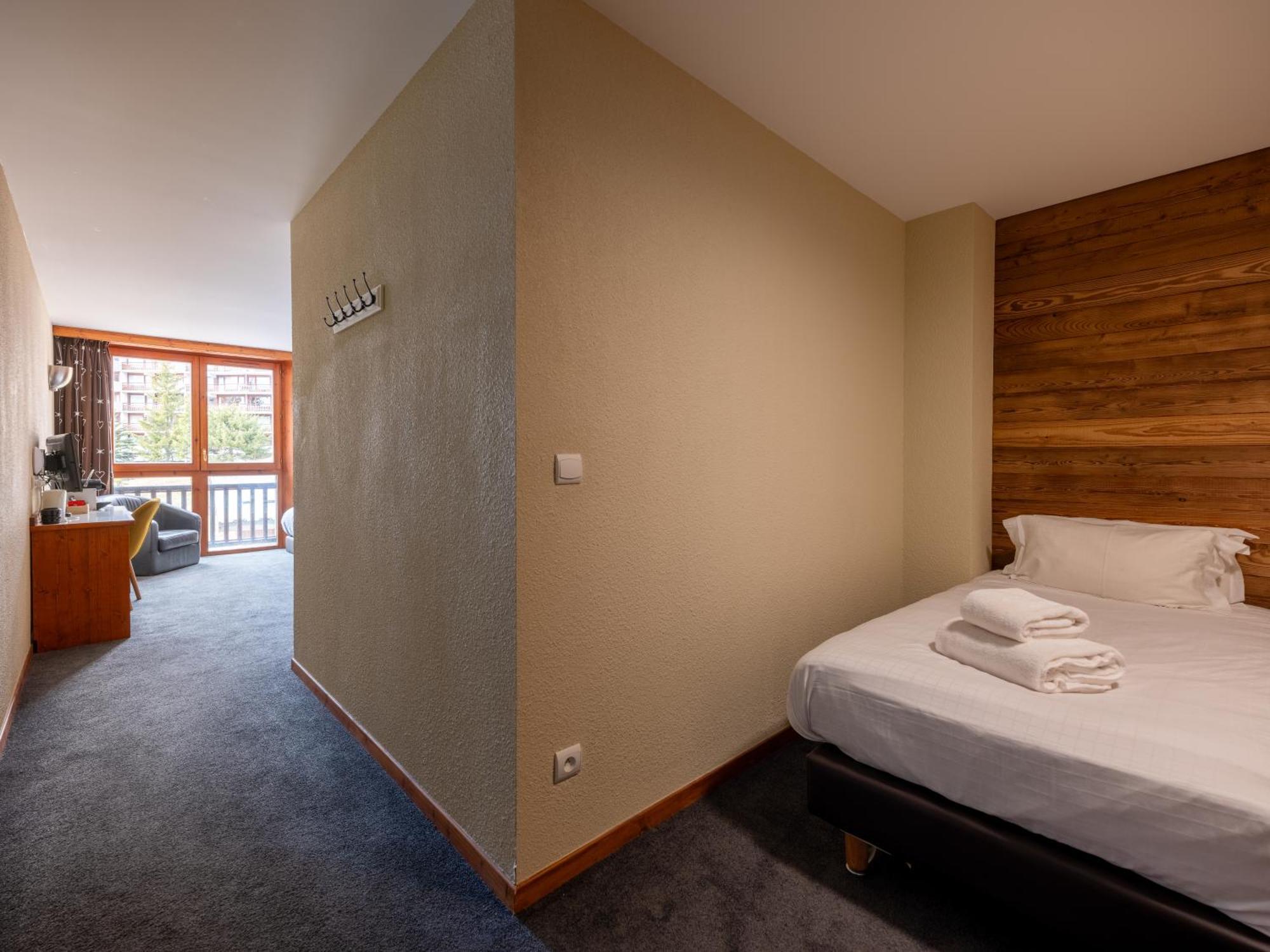 Chalet Hotel Ducs De Savoie Val-d'Isère Exterior photo