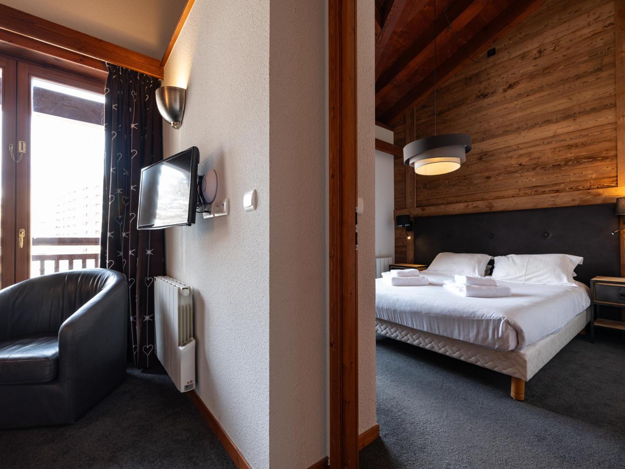 Chalet Hotel Ducs De Savoie Val-d'Isère Exterior photo